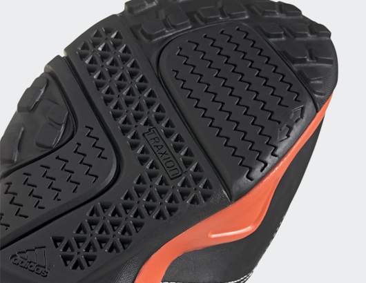 autre photo de IMG/adidas/adidas_hydro_lace_HI2865_terrex.jpg