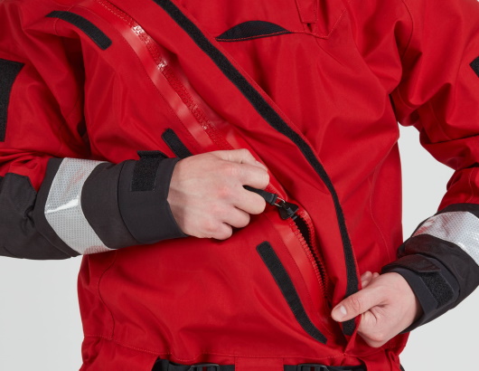 autre photo de IMG/nrs/nrs_combinaison_pompier_extrem_sar.jpg