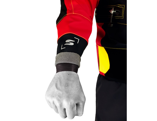 autre photo de IMG/sandiline/advanced_suit_sandiline_noir_rouge.jpg