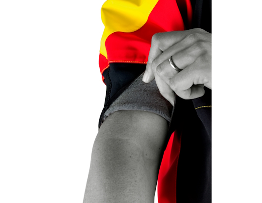 autre photo de IMG/sandiline/anorak_advanced_short_sandiline_rouge_jaune.jpg