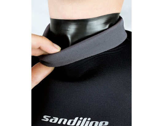 autre photo de IMG/sandiline/anorak_kayak_sandiline_extrem_rouge.jpg