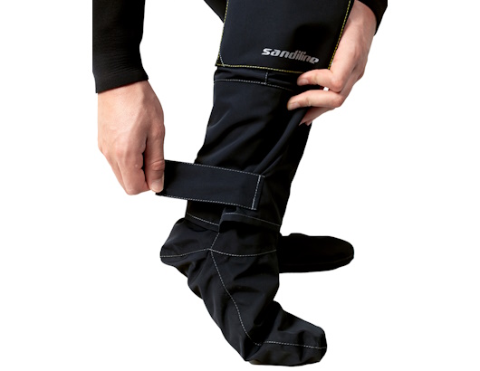 autre photo de IMG/sandiline/sandiline_black_edition_combinaison_etanche.jpg
